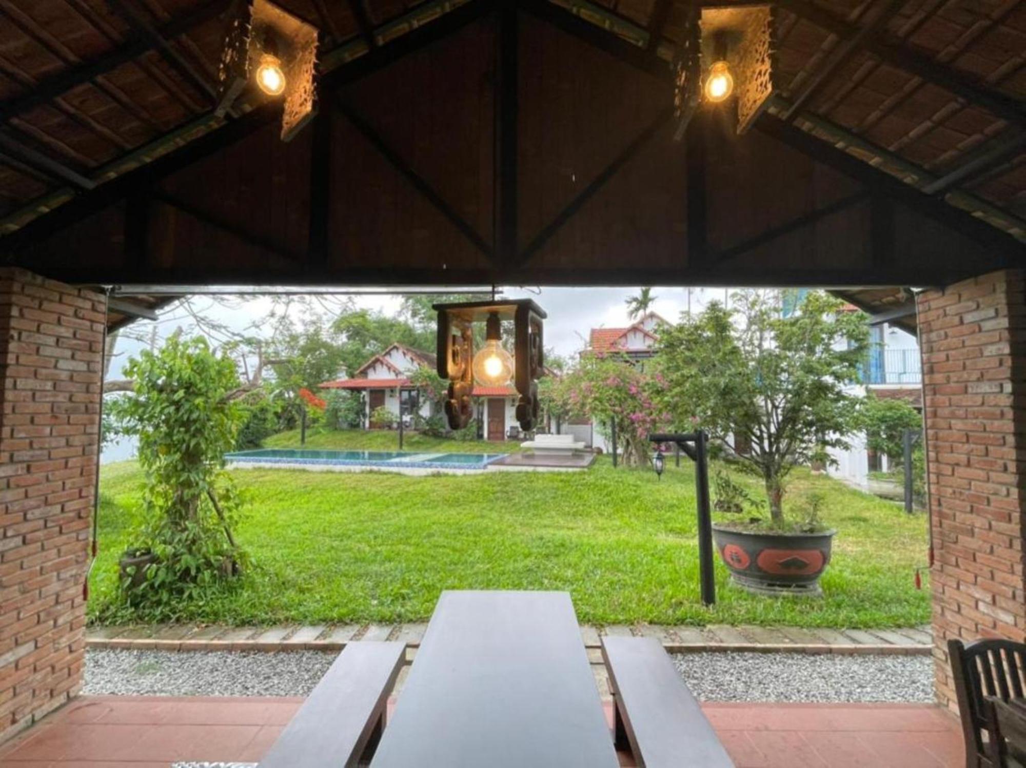 La Y Riverview Hué Extérieur photo